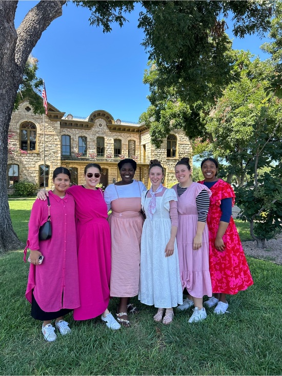 Dresses & Skirts - Hola!